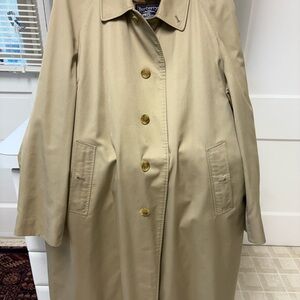 Burberry Tan Trench Coat Classic Design